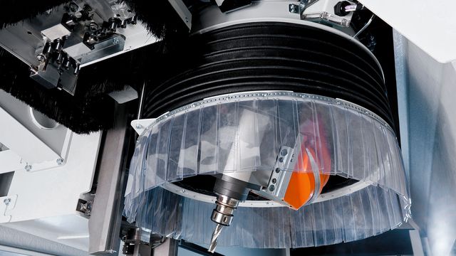Drilling, sawing, cutting, grooving – the PRO-MASTER machining head Drilling, sawing, cutting, grooving – the PRO-MASTER machining head