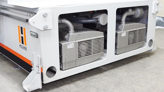 The integrated vacuum pumps are extremely space-saving
