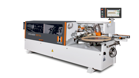 The Streamer 1057 XL C edgebander as entry model for professional edgebanding